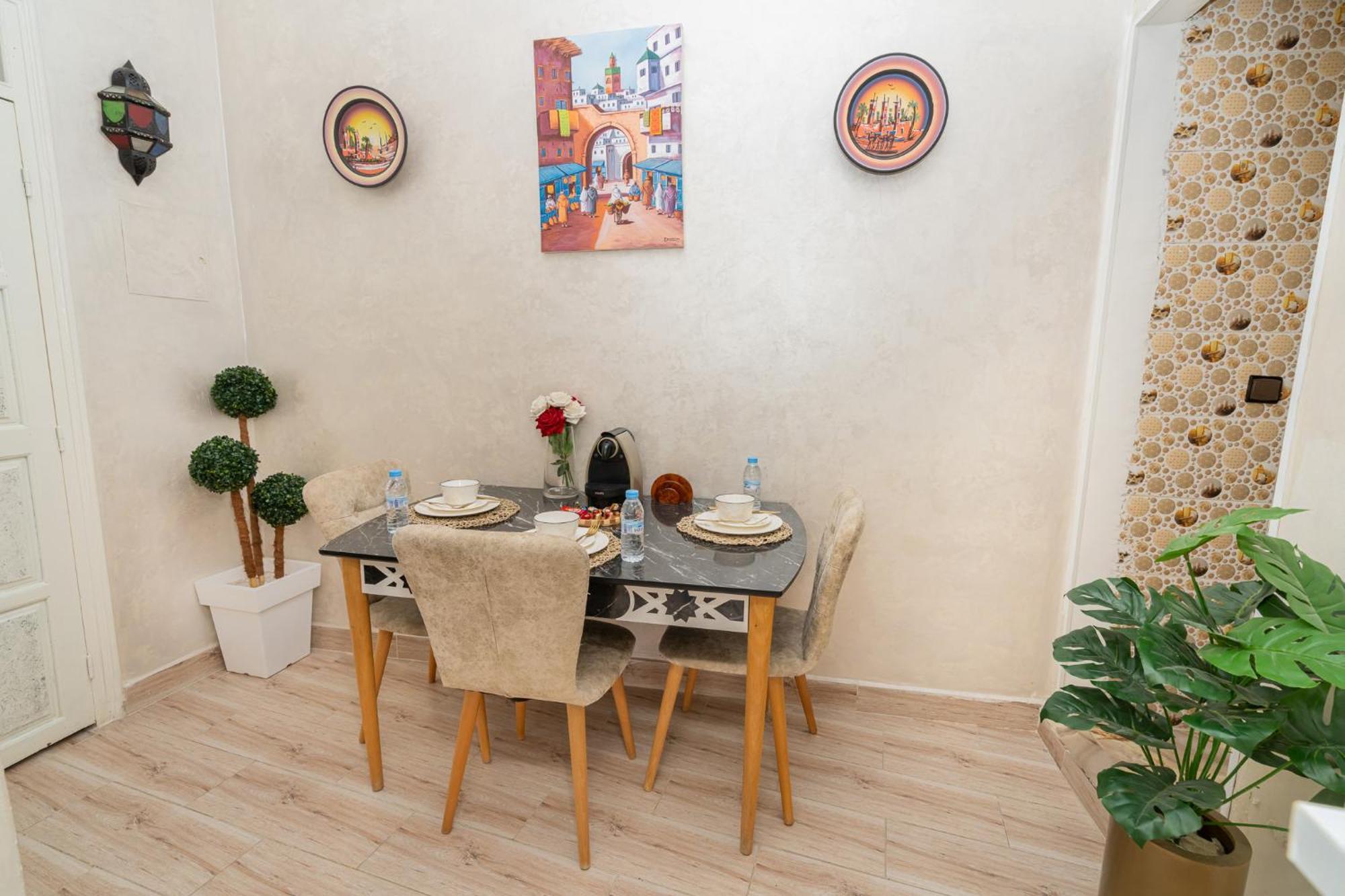 Appartement Ensolleille Au Coeur De Tanger Kültér fotó