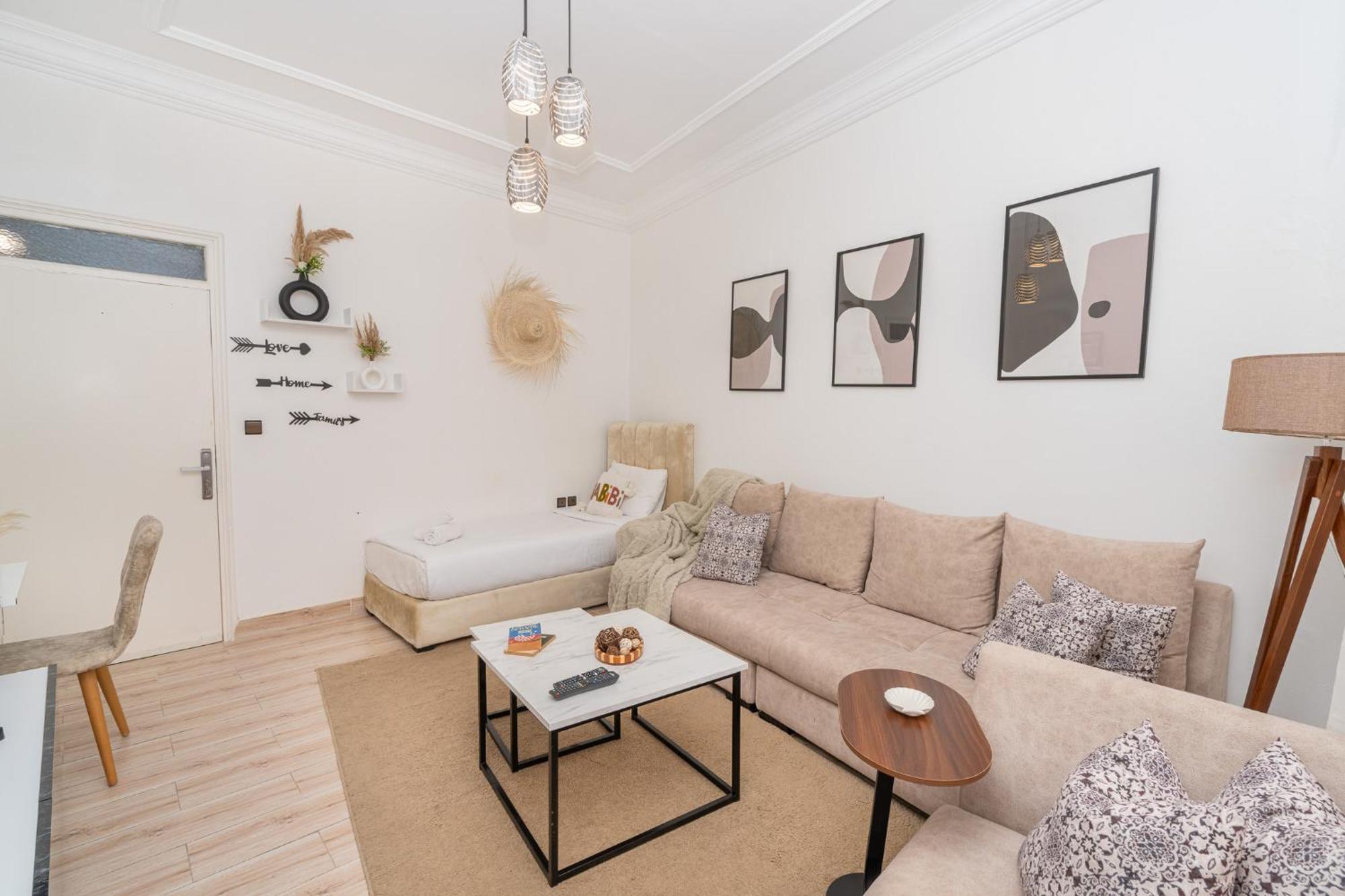 Appartement Ensolleille Au Coeur De Tanger Kültér fotó