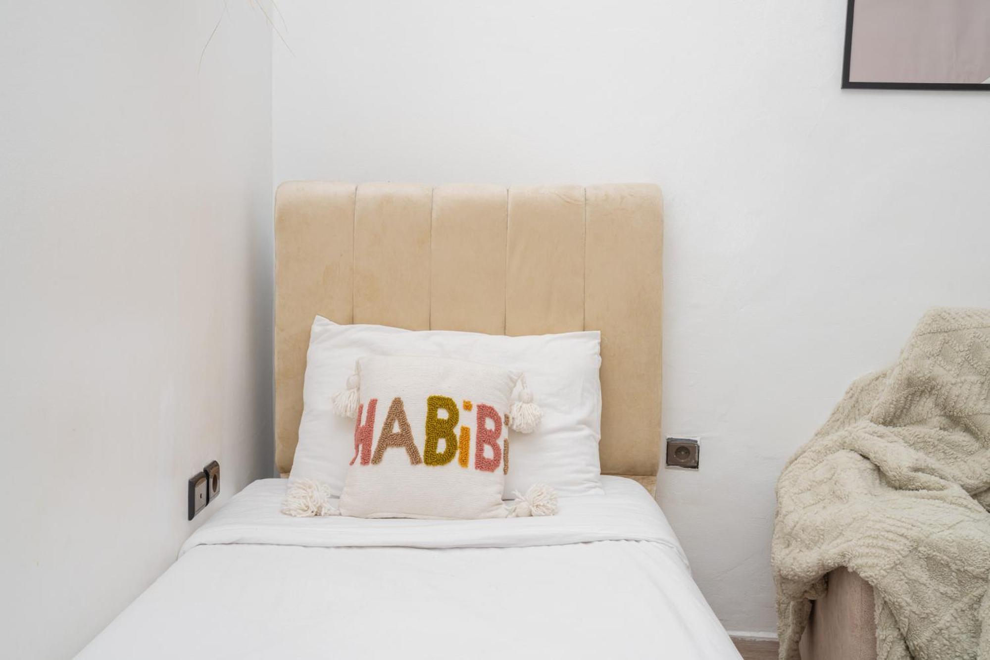 Appartement Ensolleille Au Coeur De Tanger Kültér fotó